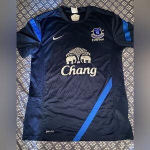 Everton training jersey